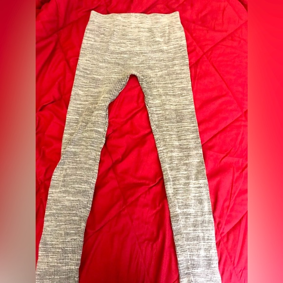 Gray Thermal Legging Size From Woman/Girls - Picture 1 of 1